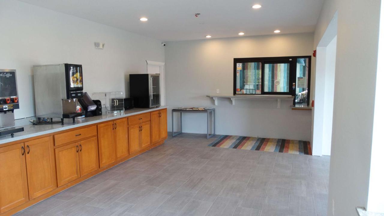 Motel 6 Houston, Tx - Willowbrook Mall المظهر الخارجي الصورة
